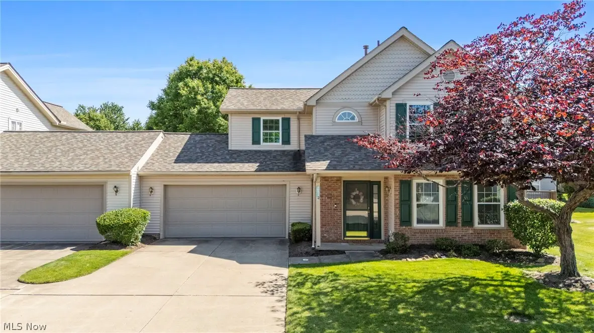 16093 Primrose Circle, Middleburg Heights, OH 44130 - #1