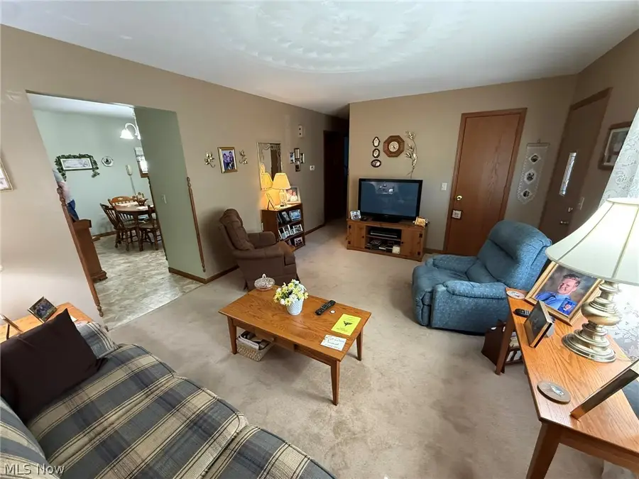 441 Esther Nw Court, New Philadelphia, OH 44663 - #2