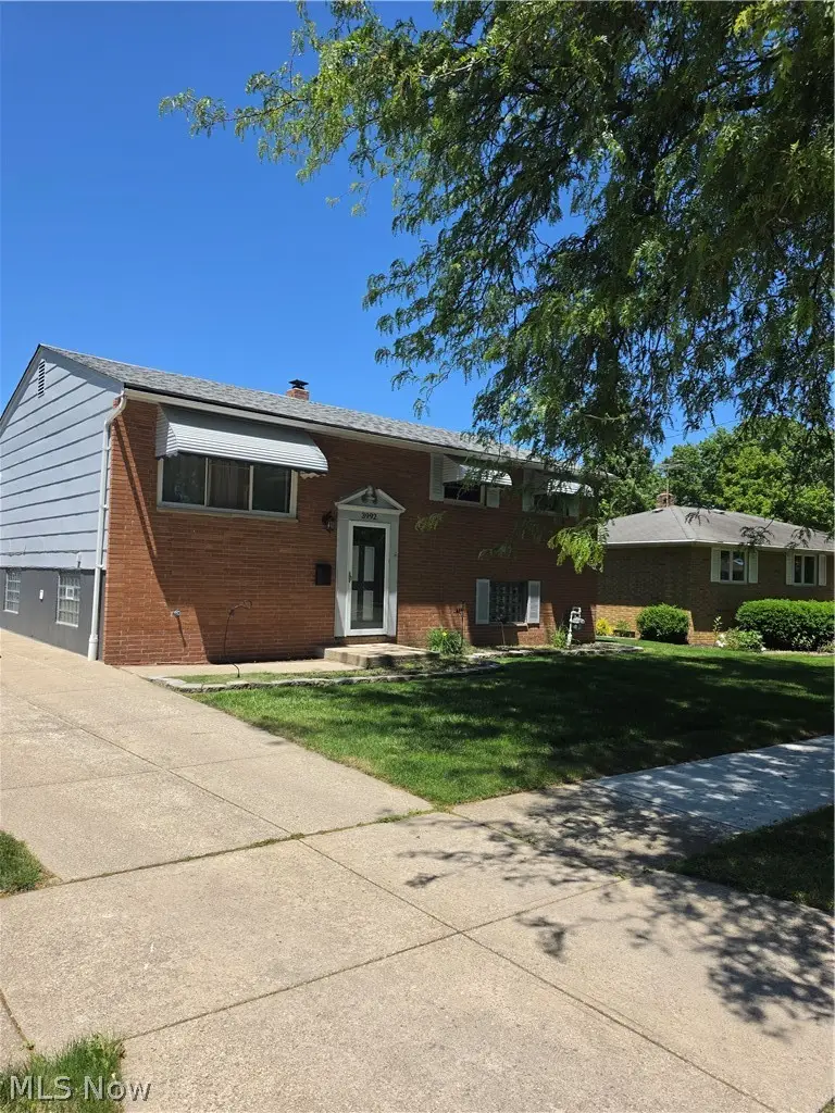 3992 W 176th Street, Cleveland, OH 44111 - #3