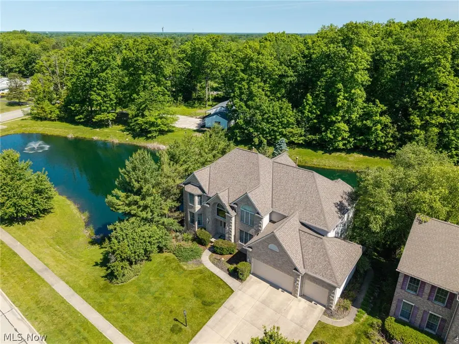 20852 Kylemore Drive, Strongsville, OH 44149 - #3