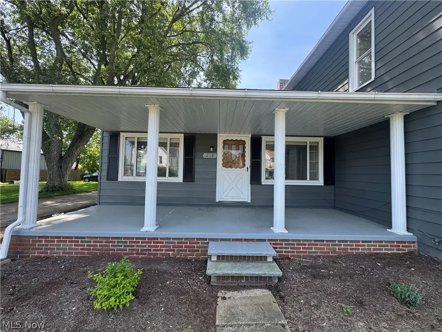 218 Main W Street, Beach City, OH 44608 - #2