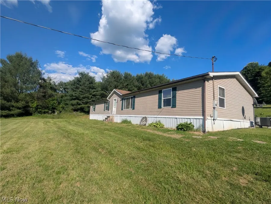 17960 Raven Road, Salesville, OH 43778 - #3