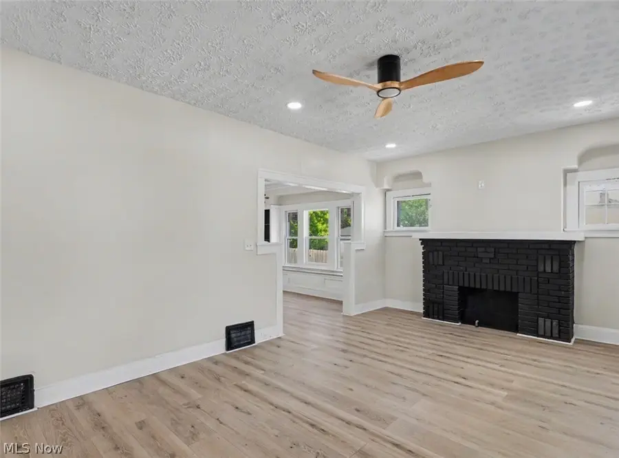 3682 E 143rd Street, Cleveland, OH 44120 - #3