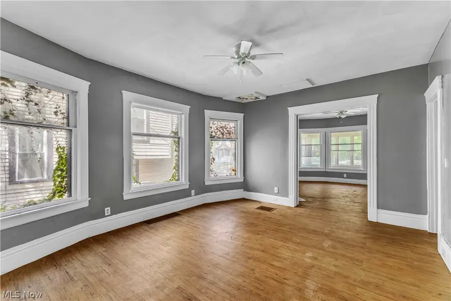 1420 E 85th Street, Cleveland, OH 44106 - #2