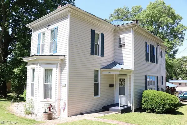 1443 Pleasant Avenue, Wellsburg, WV 26070