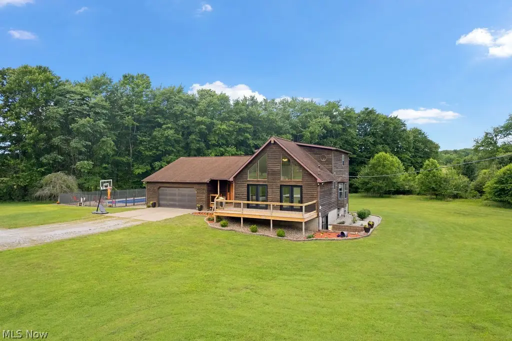 201 Country Lane, Walker, WV 26180 - #1