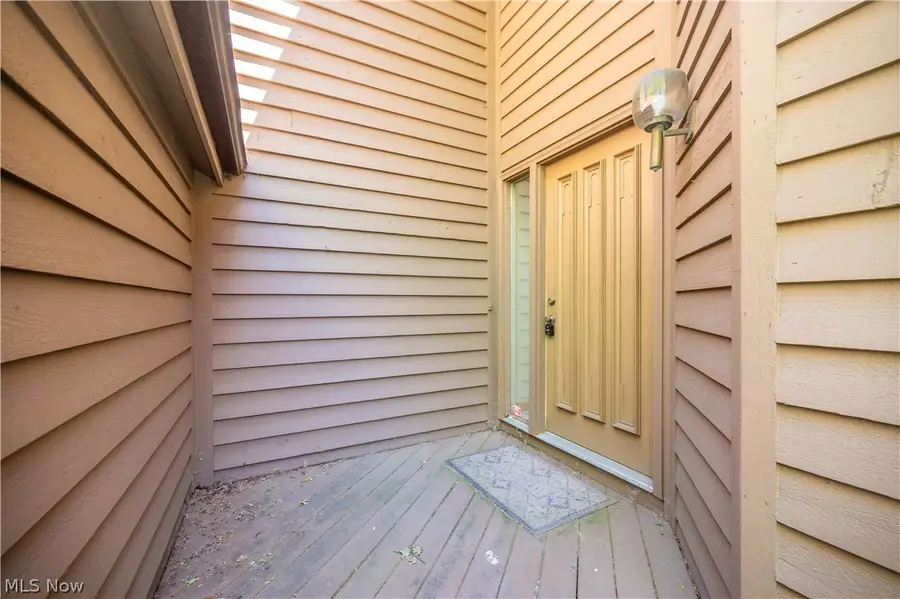 9114 Inverrary Se Drive, Howland, OH 44484 - #3