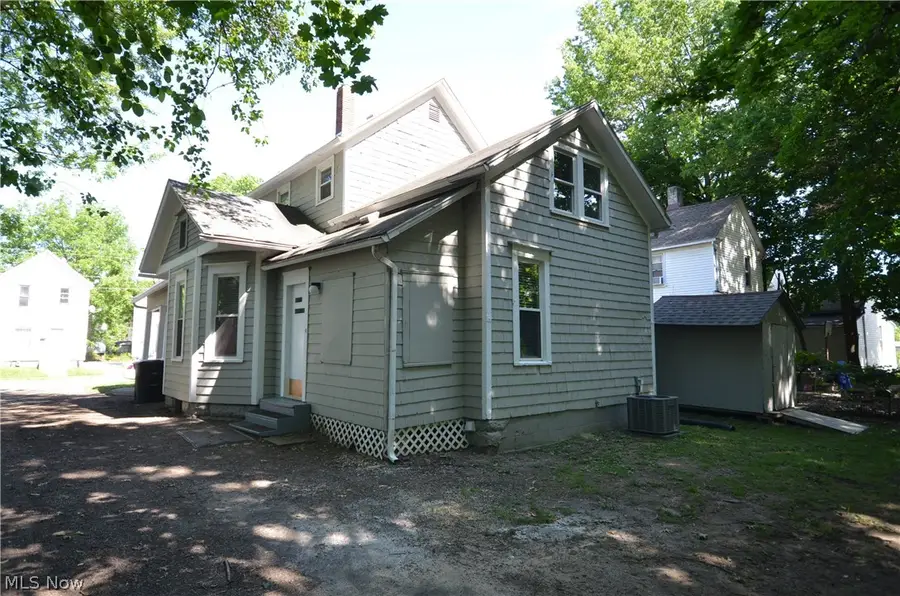 900 Sherman Street, Akron, OH 44311 - #3