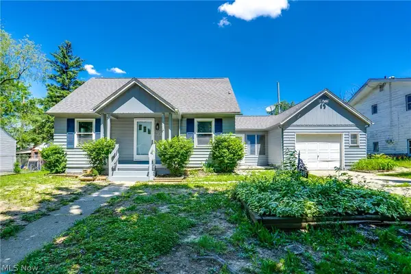 295 E Boxwood Avenue, Akron, OH 44301