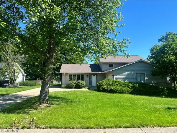 16244 Delmont Avenue, Strongsville, OH 44136