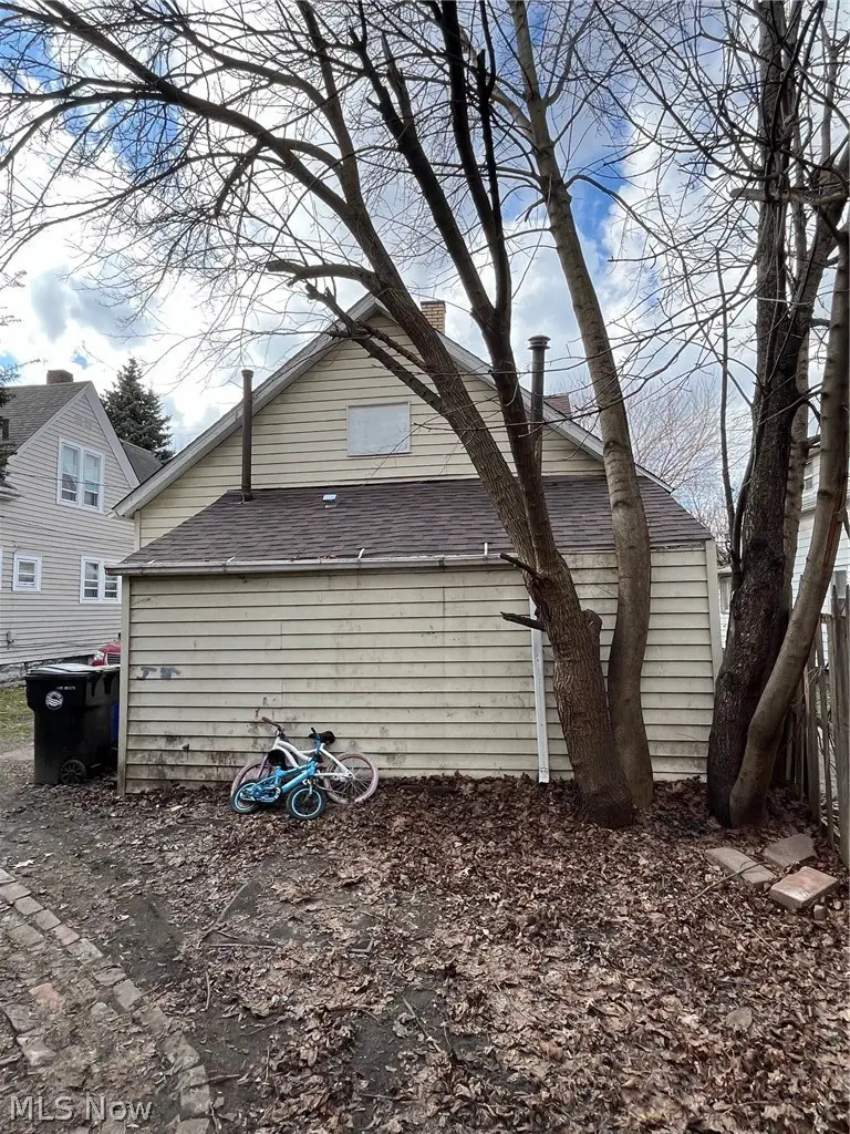 3719 E 55th Street, Cleveland, OH 44105 - #3