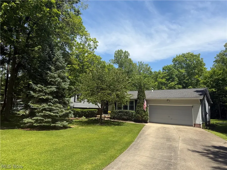 15025 Crestwood Drive, Middlefield, OH 44062 - #2