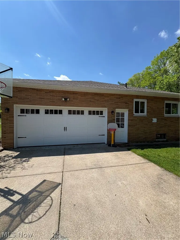5646 Onaway Oval, Parma, OH 44130 - #3