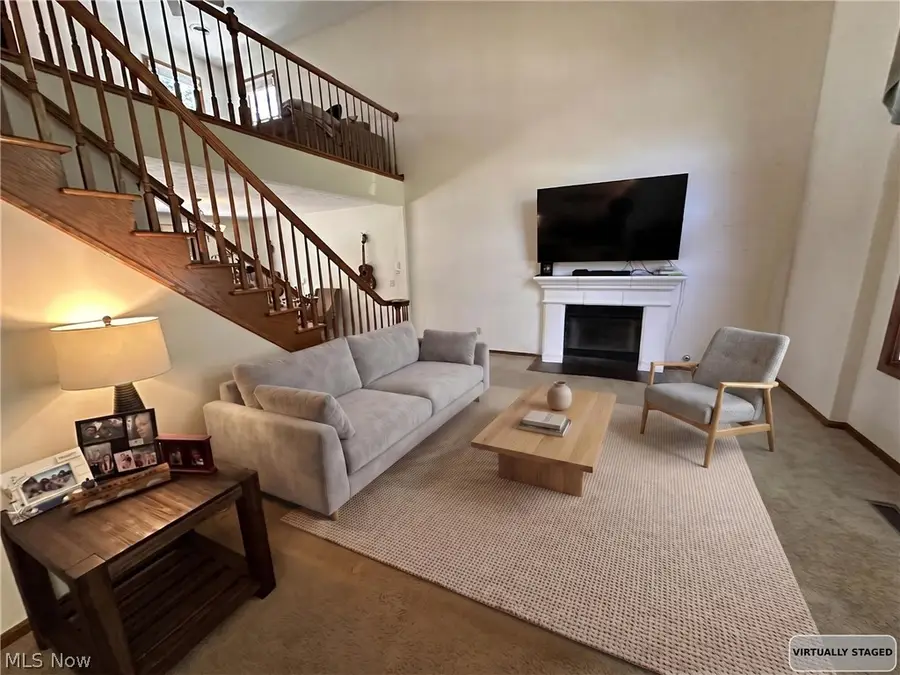 16492 Sunwood Oval, Strongsville, OH 44136 - #2
