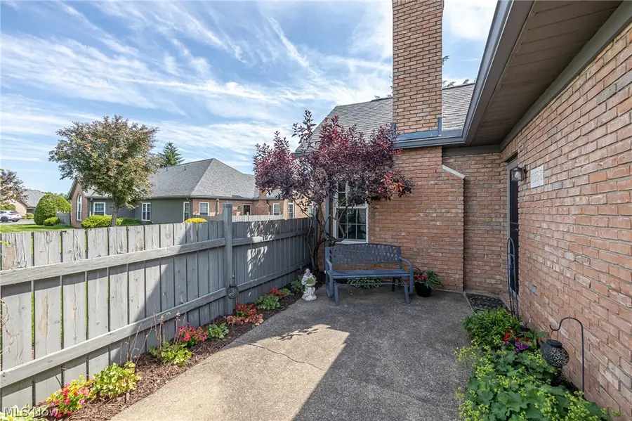 1055 North Jefferson Street #B, Medina, OH 44256 - #3