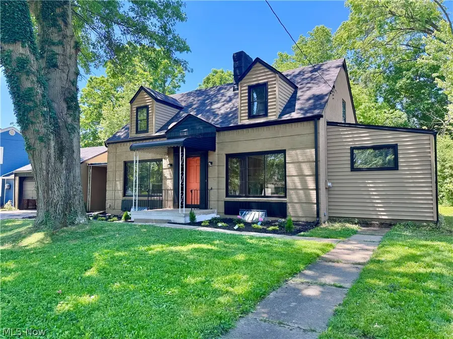 3642 Cascade Drive, Youngstown, OH 44511 - #2