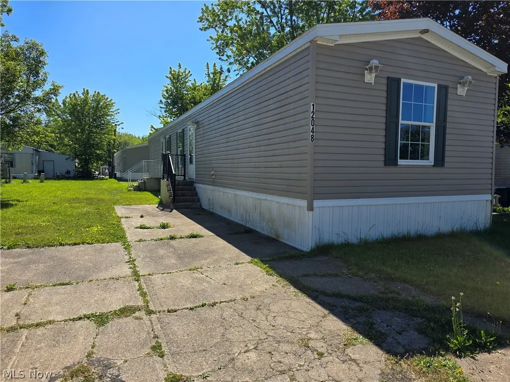 12048 Nicki Lane, Chardon, OH 44024 - #1