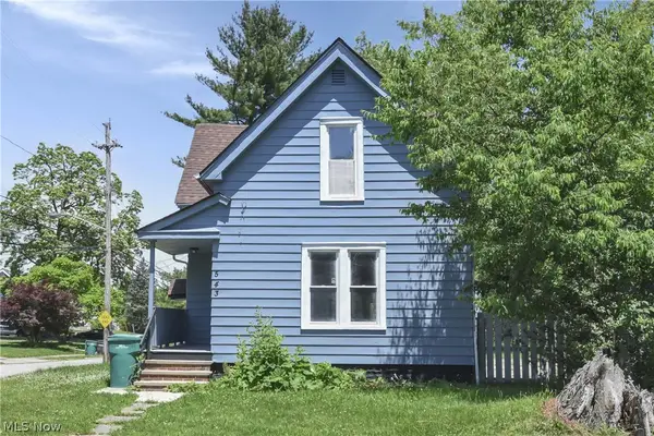 15413 Raymond Street, Maple Heights, OH 44137