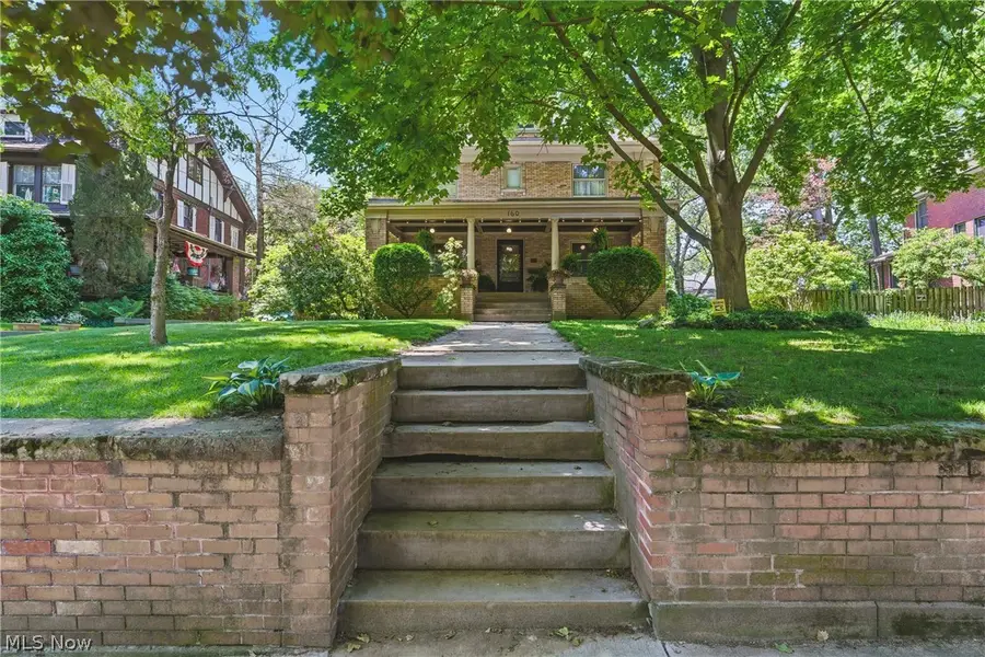 160 Oakdale Avenue, Akron, OH 44302 - #3