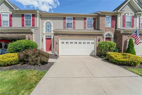 4977 Lake View Drive, Peninsula, OH 44264