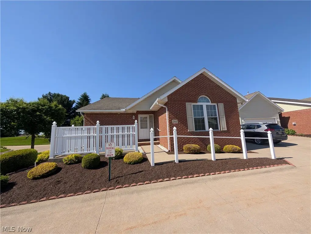 202 Greenbriar Lane, Dalton, OH 44618 - #1