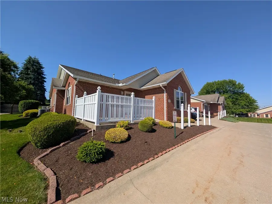 202 Greenbriar Lane, Dalton, OH 44618 - #2