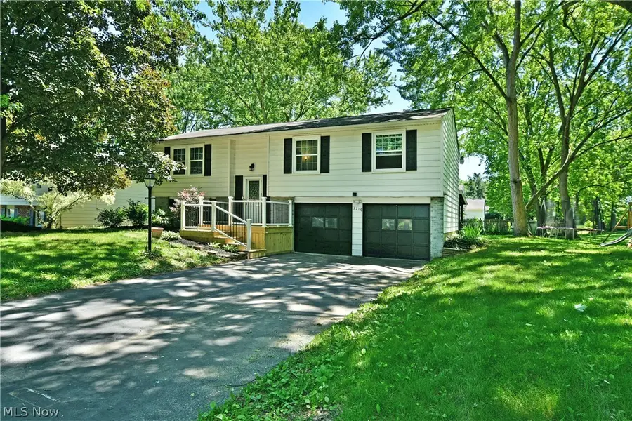 3710 Bellwood Se Drive, Warren, OH 44484 - #2