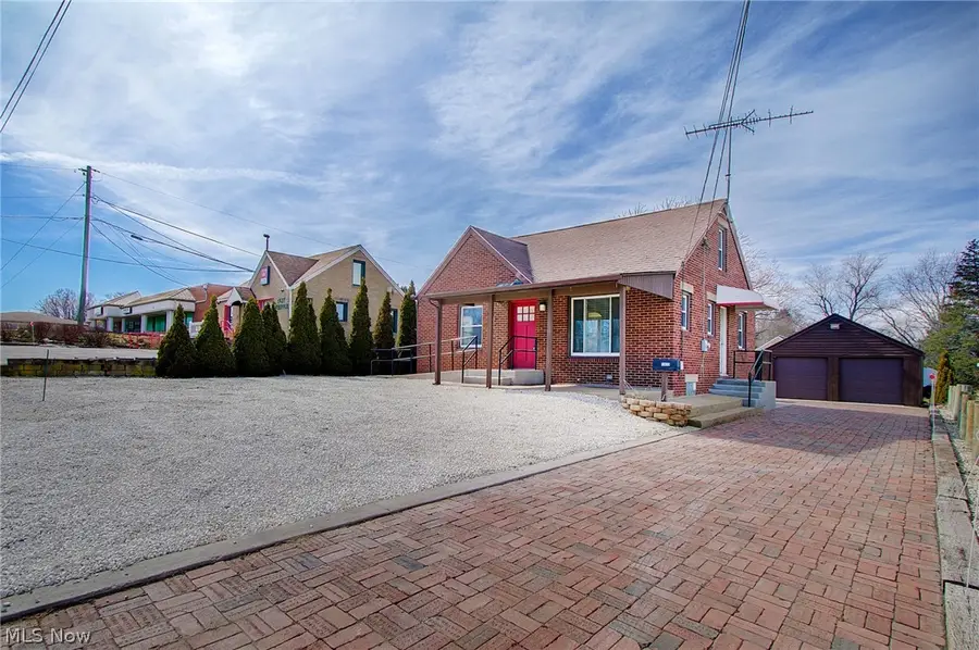 1933 Whipple Nw Avenue, Canton, OH 44708 - #2