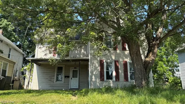 756 Brown Street, Akron, OH 44311