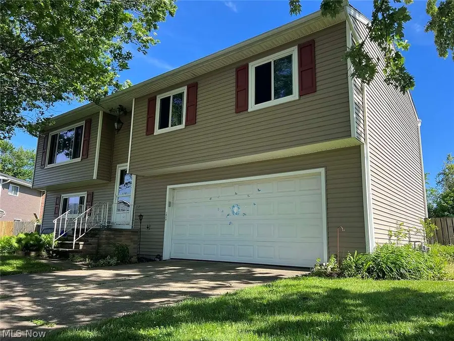 4060 Tudor Avenue, Brunswick, OH 44212 - #2