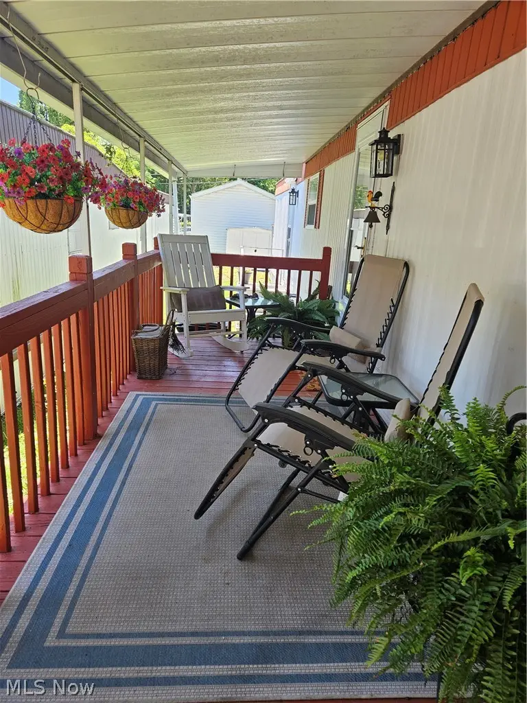 1243 Los Angeles Nw Boulevard, North Canton, OH 44720 - #3