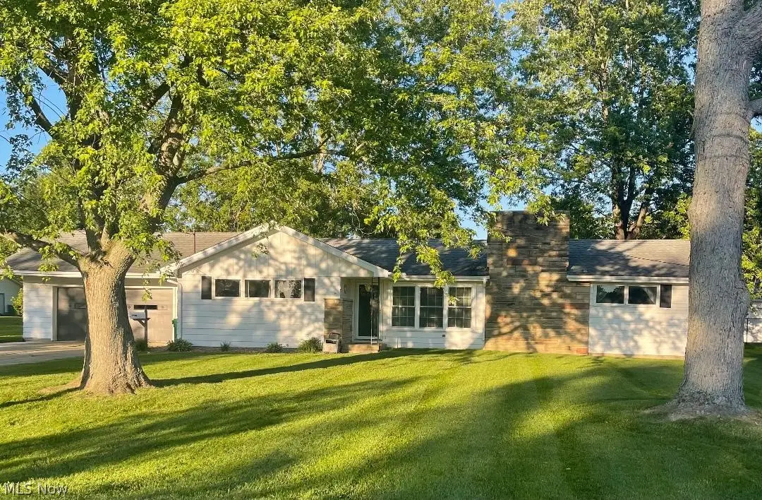 230 S Elm, Jefferson, OH 44047 - #1