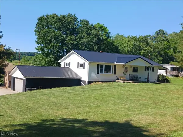 306 Barrett South S Road, Vincent, OH 45784