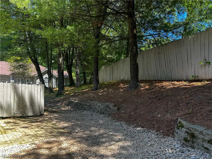 7 Woodland Chase Boulevard, Niles, OH 44446 - #3