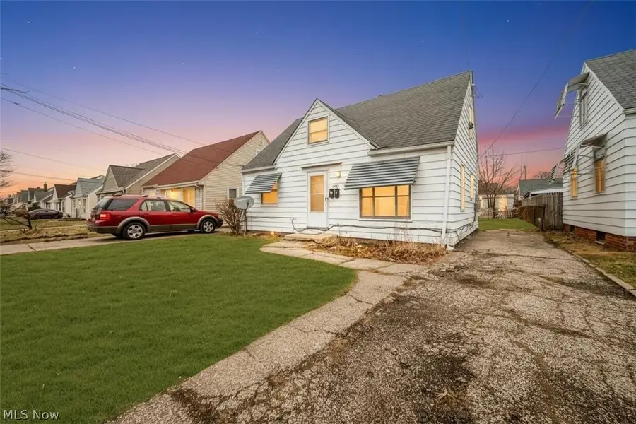 3753 W 117th Street, Cleveland, OH 44111 - #3