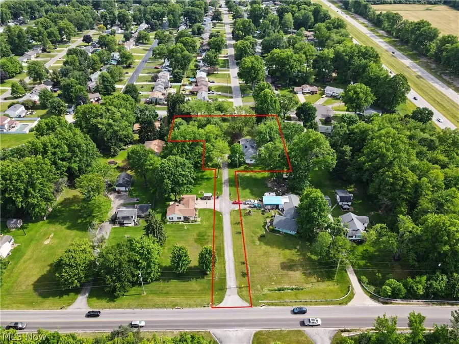 5035 New Road, Youngstown, OH 44515 - #2