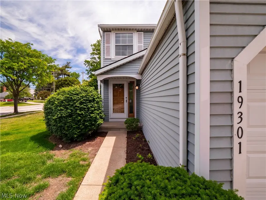 19301 Puritas Avenue, Cleveland, OH 44135 - #2