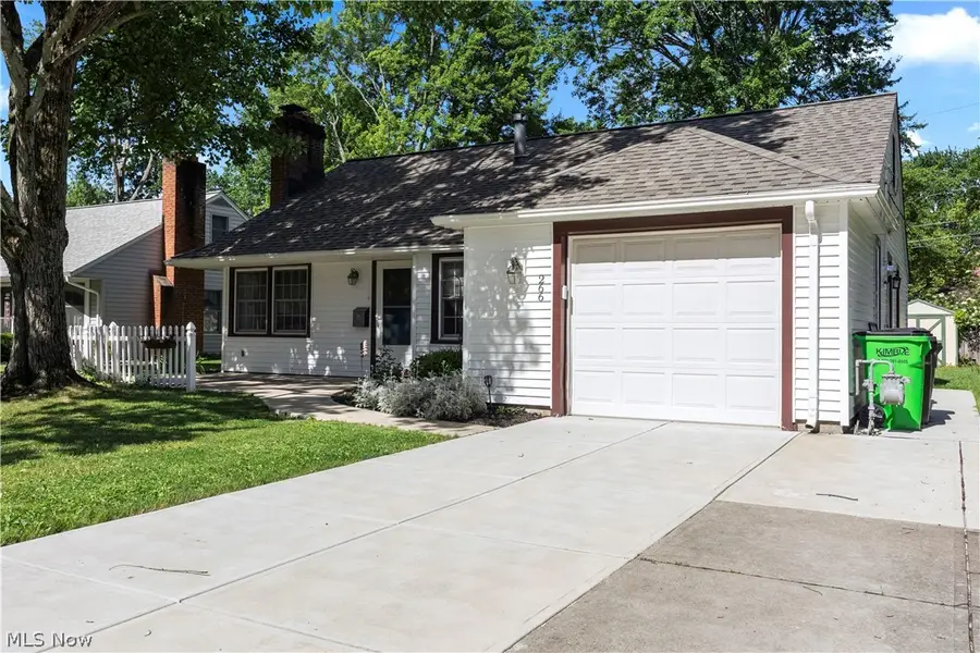 266 Franklin Drive, Berea, OH 44017 - #3