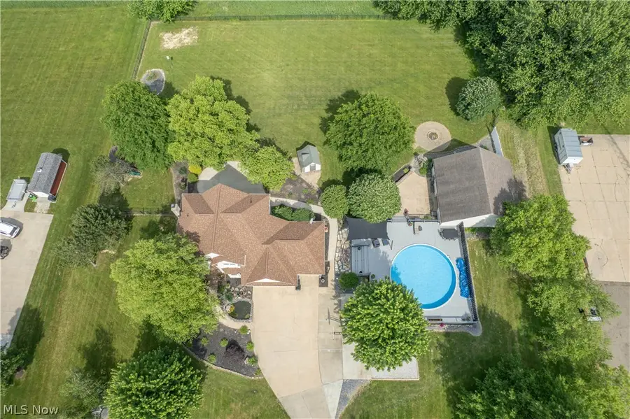4456 Maplegrove Avenue, Louisville, OH 44641 - #3
