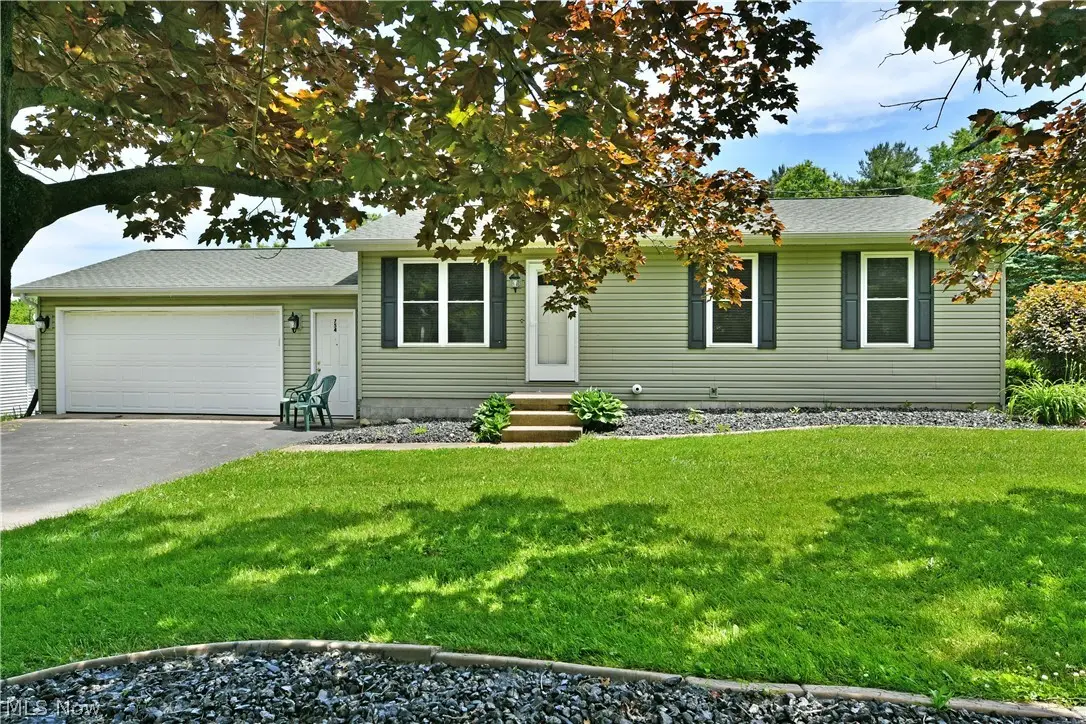 754 Warner Ne Road, Brookfield, OH 44403 - #1