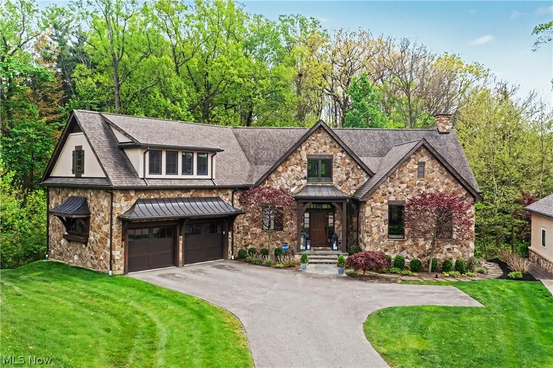 90 Lancaster Court, Moreland Hills, OH 44022 - #1