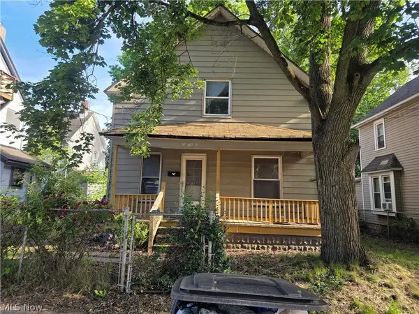 Address Withheld By Seller, Akron, OH 44304