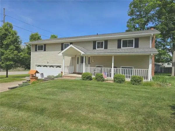 14598 S Gateway Drive, North Royalton, OH 44133