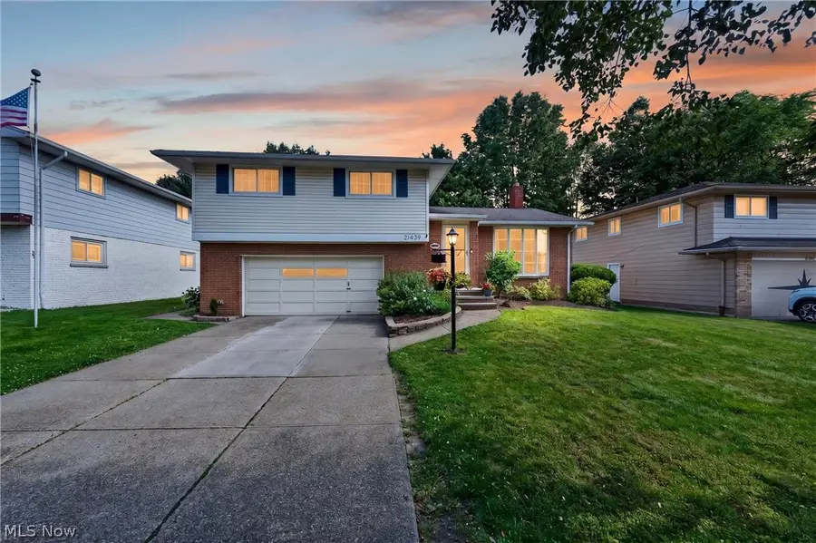 21439 Ellen Drive, Fairview Park, OH 44126 - #2