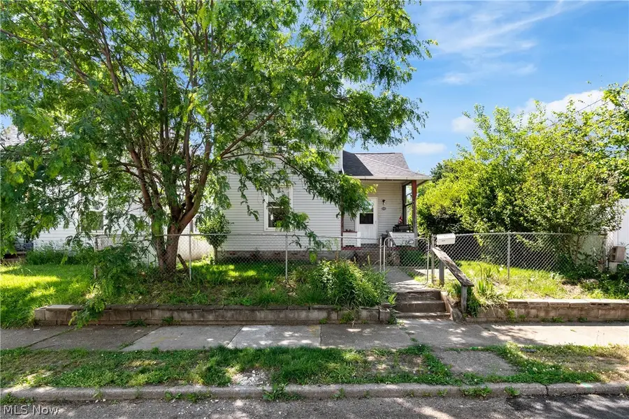 1517 Hammond Sw Avenue, Canton, OH 44706 - #3