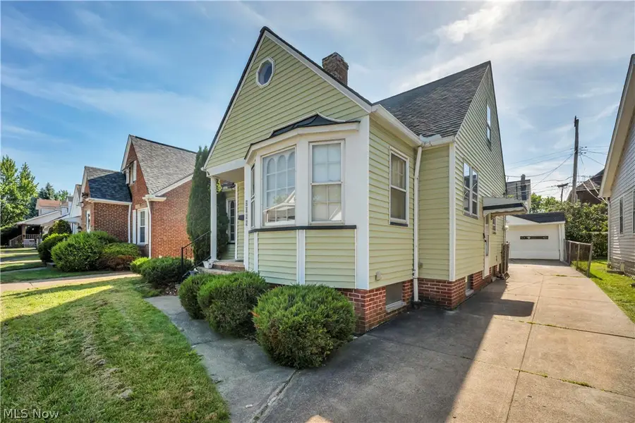 4932 E 110th Street, Garfield Heights, OH 44125 - #3