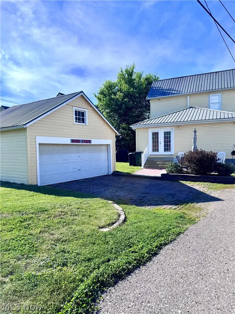 315 E State Street, Newcomerstown, OH 43832 - #3