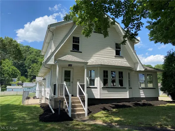 102 Downs Avenue, Newcomerstown, OH 43832