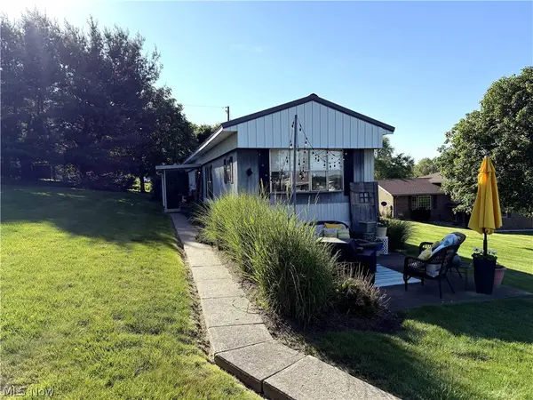 538 Spring Ne Street, Sugarcreek, OH 44681