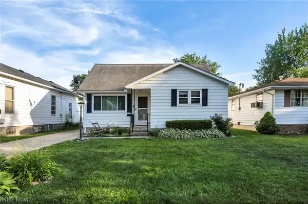 179 Caroline Street, Elyria, OH 44035